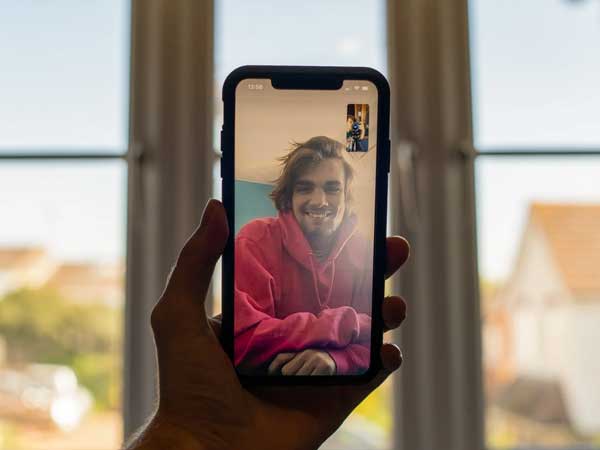 Face Time - فیس تایم